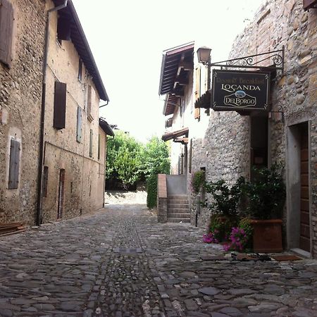 罗坎达德尔博尔戈酒店 Torrechiara 外观 照片
